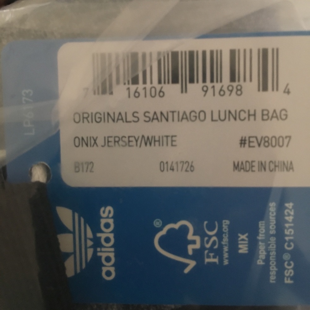 😍Adidas Originals Santiago Lunch Bag - Picture 7 of 8